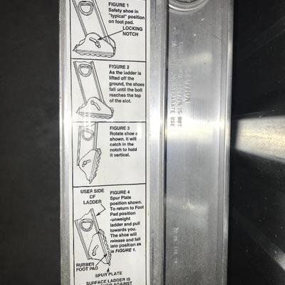 Werner 28Ft Extension Ladder With Ladder Stabilizer