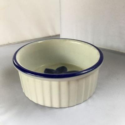 Vintage Vianado Castelo Bowl Signed by The Artist Made in Portugal