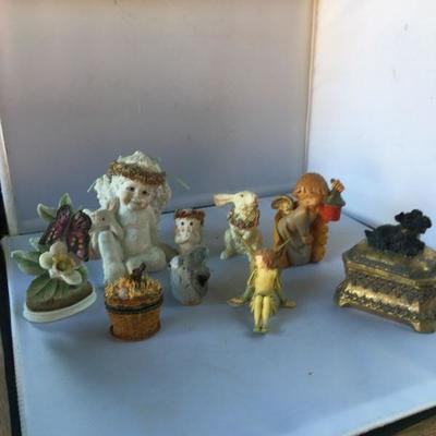 Vintage Lot of Figurines/Dolls 