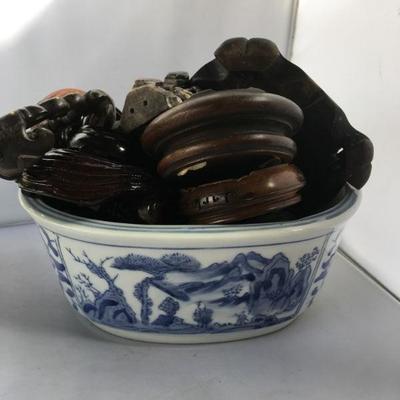 Large Lot of Chinese Stands Various Sizes Over 15