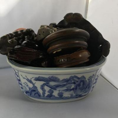 Large Lot of Chinese Stands Various Sizes Over 15