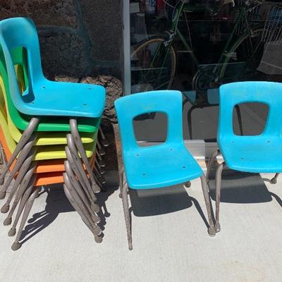 Set Of 8 kids plastic chairs