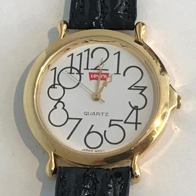 LEVIS Quartz Vintage Wrist Watch -Japan Movement