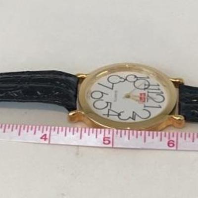 LEVIS Quartz Vintage Wrist Watch -Japan Movement