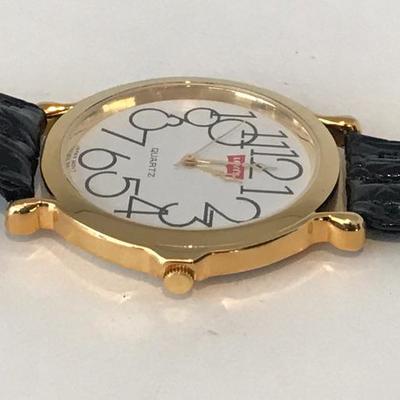 LEVIS Quartz Vintage Wrist Watch -Japan Movement