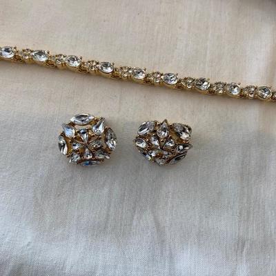 Vintage Monet Bracelet and Clip-On Earrings 