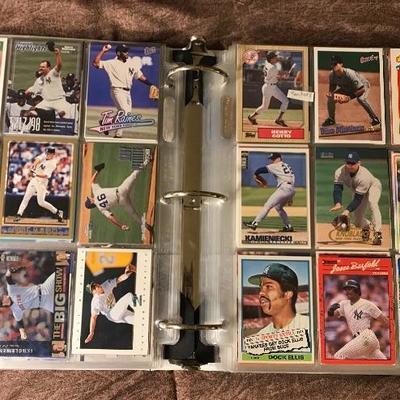 Baseball Cards - Random cards w/28 sheets