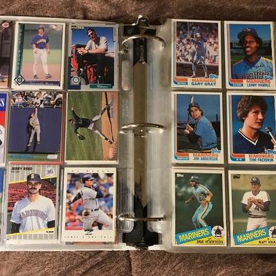 Baseball Cards - Random cards w/28 sheets