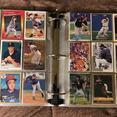 Baseball Cards - Random cards w/28 sheets