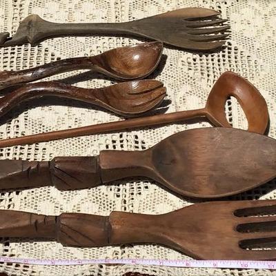 Lot of 6 vintage salad serving utensils
