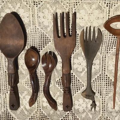Lot of 6 vintage salad serving utensils