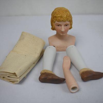 Romeo & Juliet Doll Kits by Yield House - Vintage 1981