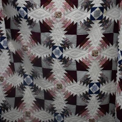 Red/White Quilt 84