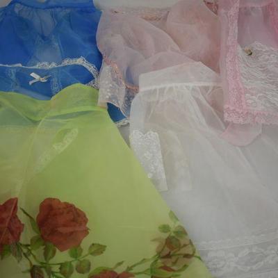 5 Vintage Aprons: 2 Pink, White, Blue, Green - Warehouse Dirt