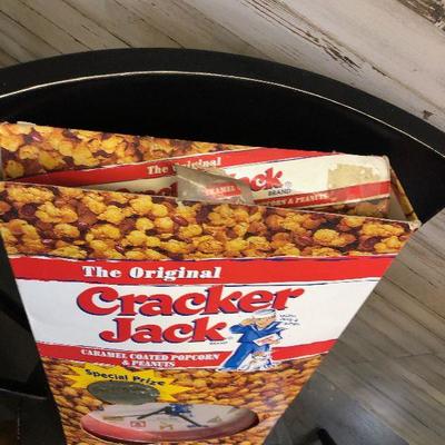 Lot #19 Giant Cracker Jacks Box Clock 