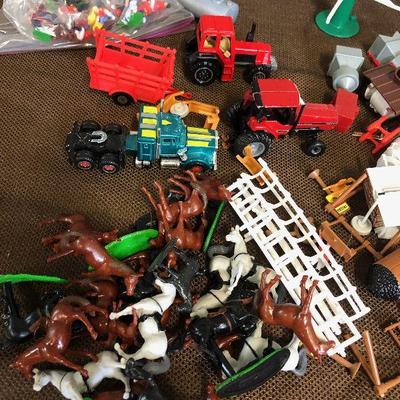 Lot #43 ERTL Farm Barn, Fencing, tractors, figure animals