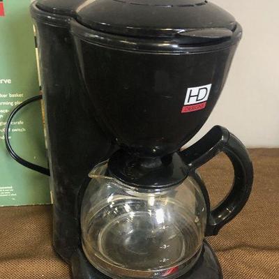Lot #193 4 cup coffee maker 