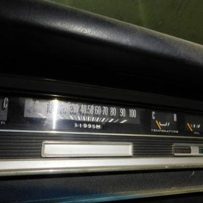 BARN FIND!  1971 Dodge Pick Up  Showing 52,000 Miles.  Starts! 