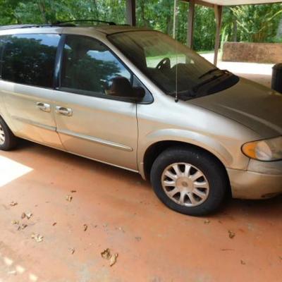 2003 Chrysler Town and Country Van 61,200 Miles (Has Exterior Damage)