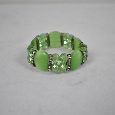 Costume Jewelry: Green Crystal/Rhinestone Bracelet