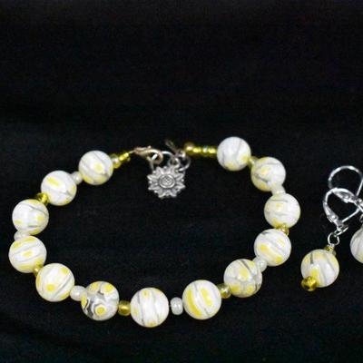 Costume Jewelry: Yellow Glass Bead Earrings & Bracelet