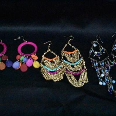 Costume Jewelry: 3 Colorful Dangle Earrings