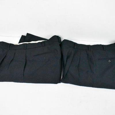 2 Pair Men's Pants: Brooks Brothers 36x29, Navy Suit Pants 36R