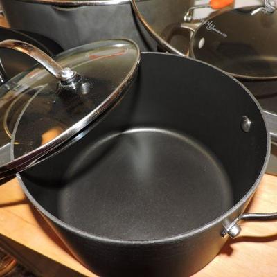 Set of 5 Pots and Pans â€“ Including Rachel Ray Covered Oval Pasta Pot