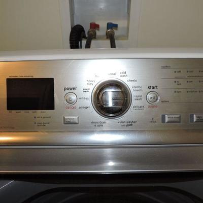 Maytag Bravos XL Washing Machine - Like New!