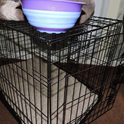 Metal Wire Dog crate, liner, dog bed and travel bowl
