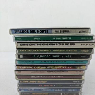 14 Latin CDs: Tiranos - La Mafia