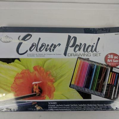 Color Pencil Drawing Set - New