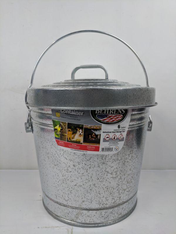 Metal Bucket with Locking Lid New