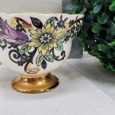 Vintage Rosina Queens Bone China Made in England Tea Cup, Pattern No. 4935