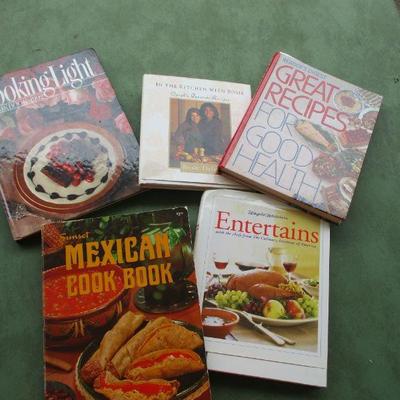 Lot 22 - Cooking Books - Weight Watchers - Better Homes - Great Taste