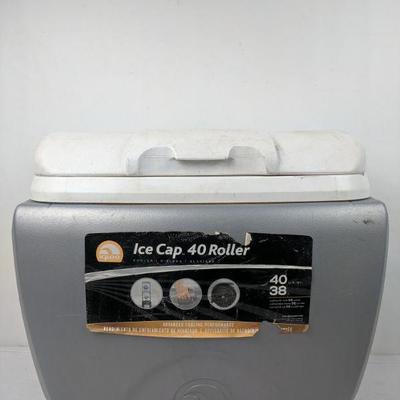 Igloo Ice Cap 40 Roller Cooler