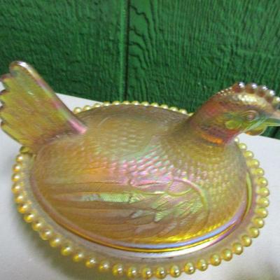Lot 43 - Yellow Glass - Nesting Hen - Candy Dish - Spooner