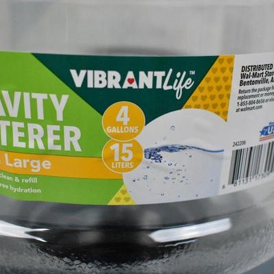 Gravity Waterer for Pets 4 Gal- New