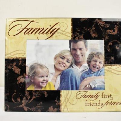 Family/Friends Picture Frame 6