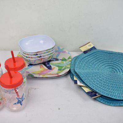 Kitchen Lot: 4x Each of Starfish Bowls, Plates, Cups, & Teal Round Placemats