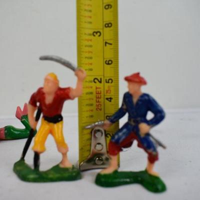 Vintage Plastic Figurine Toys, approx 20 pieces