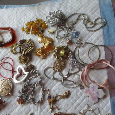 Lot 150 - Variety Of Costume Necklaces  