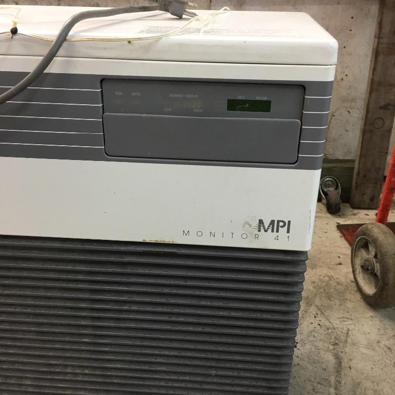 Lot 119 Monitor MP41 Kerosene Heater