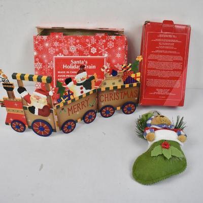 Avon Holiday Decor: Fiber Optic Holiday Friends Bear & Santa's Holiday Train