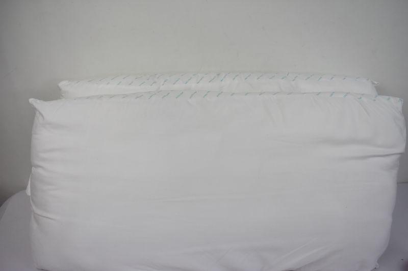 Mainstays 200 TC Two Extra Firm Pillows, King