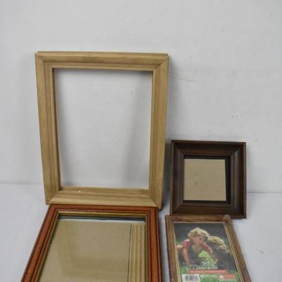 4 Vintage Frames, Various Sizes