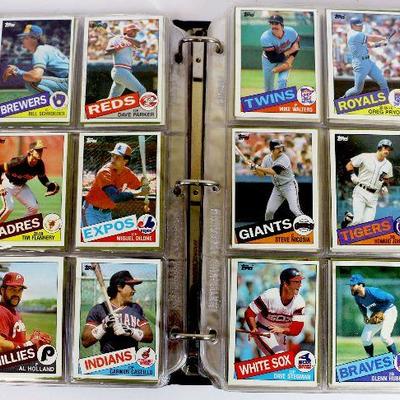 1985 TOPPS BASEBALL CARDS COLLECTIONIN VINTAGE ALBUM