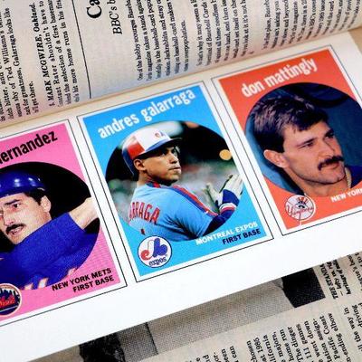 Baseball Cards Magazine - January 1989 with Bonus CARDS Intact