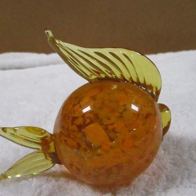 Lot 41 - Arte Murano ICET Art Glass Fish Paperweight