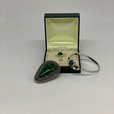 Silver Jewelry 925 with green stone & clover